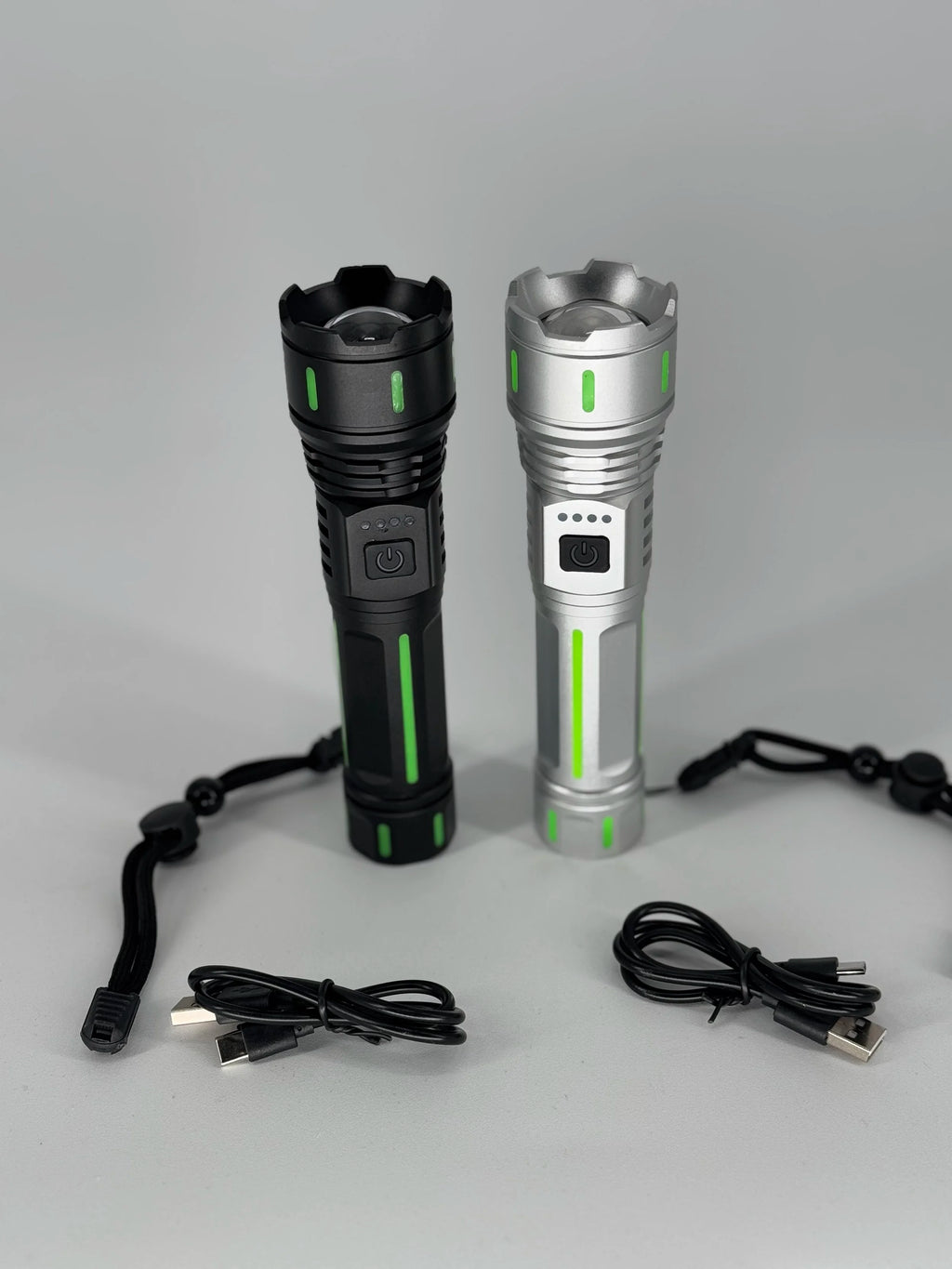 SUPER  BRIGHT FLASHLIGHT -Long-lasting battery