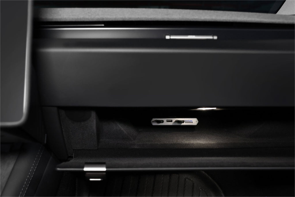 Tesla 1TB SSD + 3-Port HUB